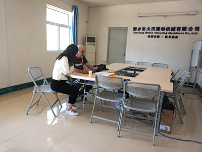 客（kè）戶簽合同（tóng）